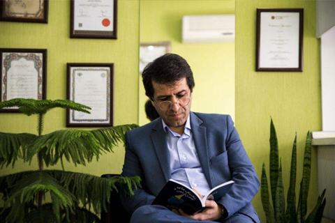 تصویر عنوان